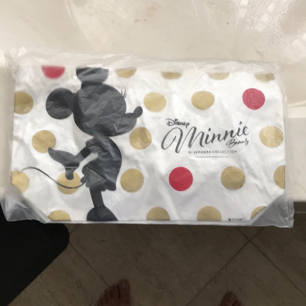 DISNEY MINNIE BEAUTY COLLECTION TOTE BAG